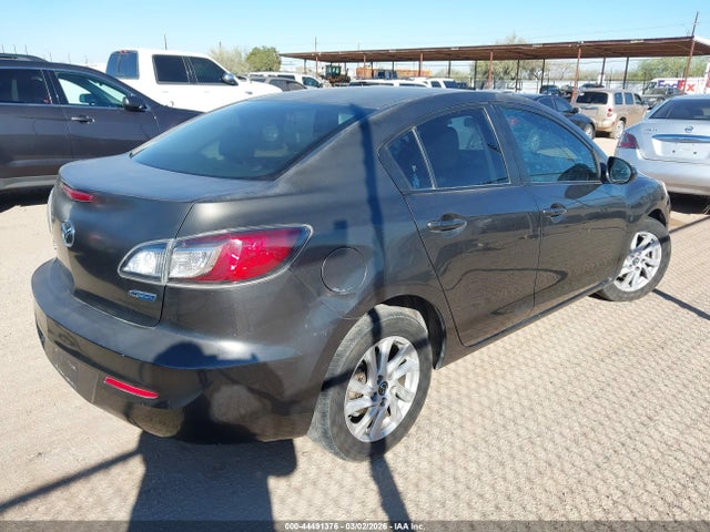 2013 Mazda Mazda3 I Touring მანქანა იყიდება აუქციონზე, vin: JM1BL1VP8D1792376, აუქციონის ნომერი: 44491376
