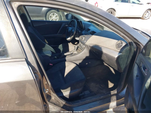 2013 Mazda Mazda3 I Touring მანქანა იყიდება აუქციონზე, vin: JM1BL1VP8D1792376, აუქციონის ნომერი: 44491376