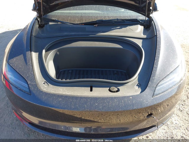 2025 TESLA MODEL 3 5YJ3E1EA1SF029713 Photo 9