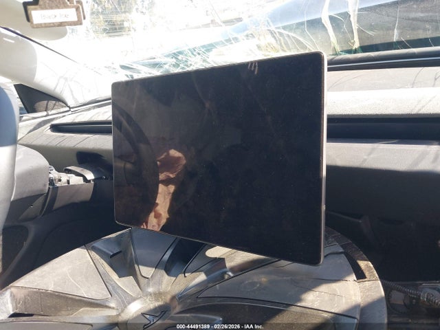 2025 TESLA MODEL 3 5YJ3E1EA6SF993580 Photo 6