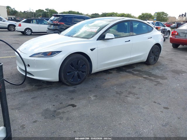 2024 TESLA MODEL 3 5YJ3E1EAXRF732186 Photo 1