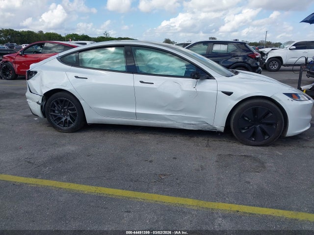2024 TESLA MODEL 3 5YJ3E1EAXRF732186 Photo 5