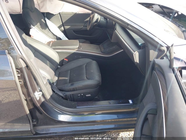 2025 TESLA MODEL S 5YJSA1E58SF551099 Photo 4