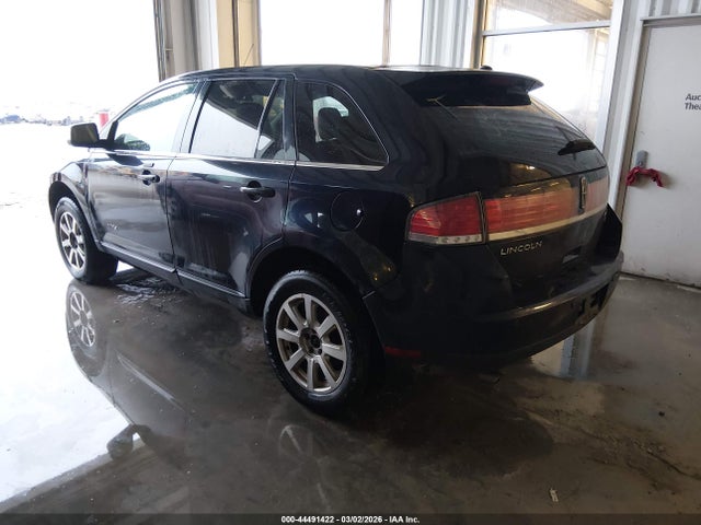 2008 LINCOLN MKX 2LMDU88C08BJ22757 Photo 2