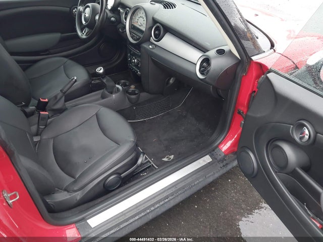 2012 MINI COOPER WMWSU3C50CT185561 Photo 4
