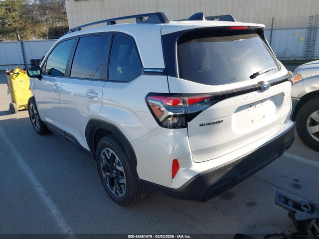 Subaru Forester Premium 2025 JF2SLDDC0SH557993 Image 3