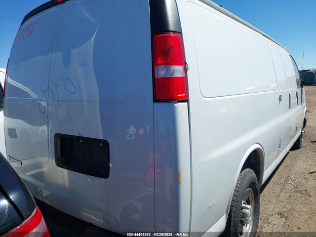 1GCWGBFP1P1202811 Chevrolet Express Cargo Rwd 2500 Extended Wheelbase Wt