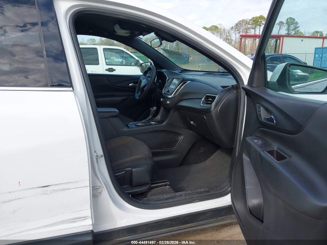 Auction sale of the 2018 Chevrolet Equinox Lt, vin: 2GNAXJEV7J6117889, lot number: 44491497