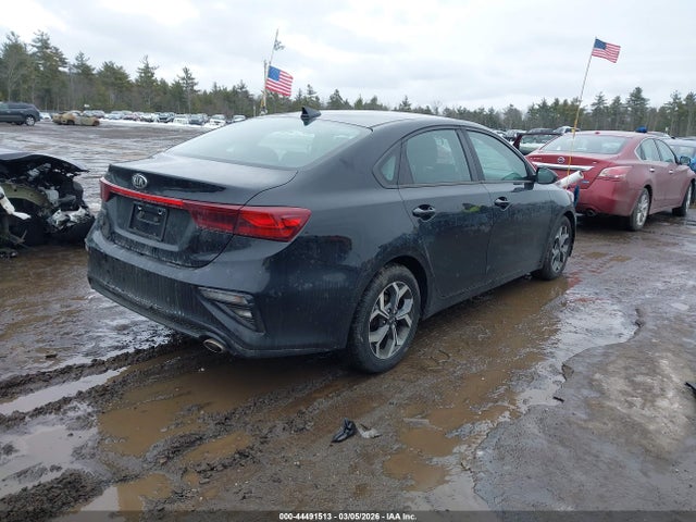 3KPF24AD0KE087437 KIA Forte Lxs