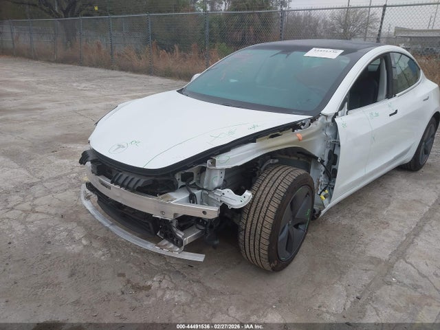 2019 TESLA MODEL 3 5YJ3E1EA3KF504049 Photo 5