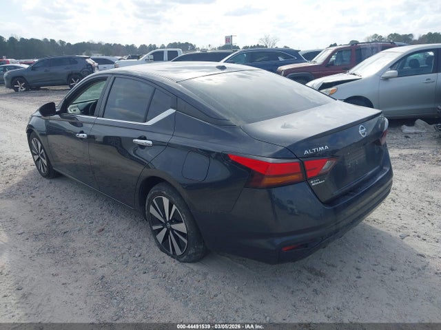 44491539 :رقم المزاد ، 1N4BL4DV0MN336453 vin ، 2021 Nissan Altima Sv Fwd مزاد بيع