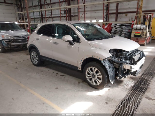 2016 FIAT 500X ZFBCFYBT6GP508723 Photo 0