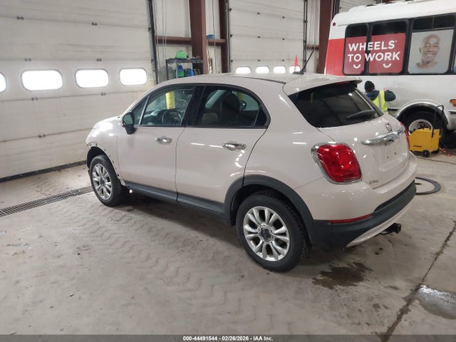 2016 FIAT 500X ZFBCFYBT6GP508723 Photo 2