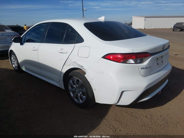 JTDEPMAE5NJ205639 Toyota COROLLA LE