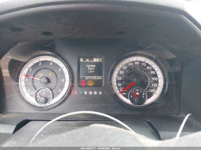 44491577 :رقم المزاد ، 1C6RR7LT7MS527918 vin ، 2021 Ram 1500 Classic Warlock  4x4 5'7 Box مزاد بيع