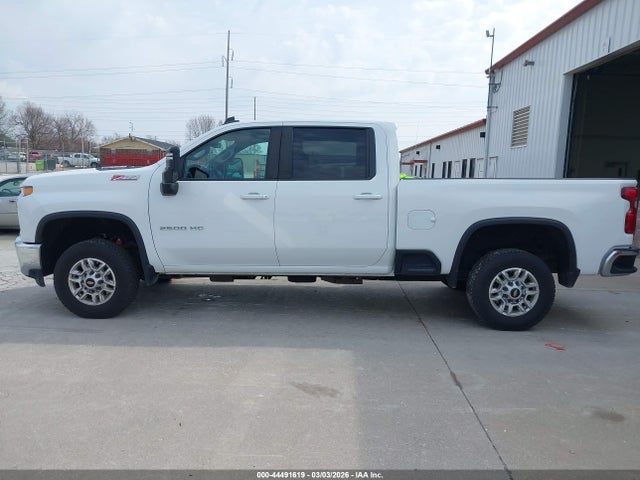 2GC4YNEY5N1200373 Chevrolet SILVERADO 2500HD