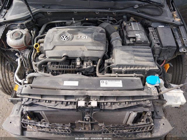 2020 Volkswagen Golf Gti მანქანა იყიდება აუქციონზე, vin: 3VW6T7AU6LM010560, აუქციონის ნომერი: 44491621