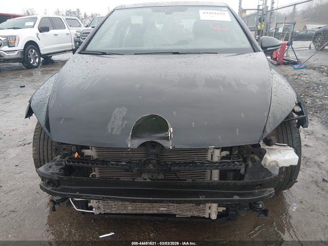 2020 Volkswagen Golf Gti მანქანა იყიდება აუქციონზე, vin: 3VW6T7AU6LM010560, აუქციონის ნომერი: 44491621