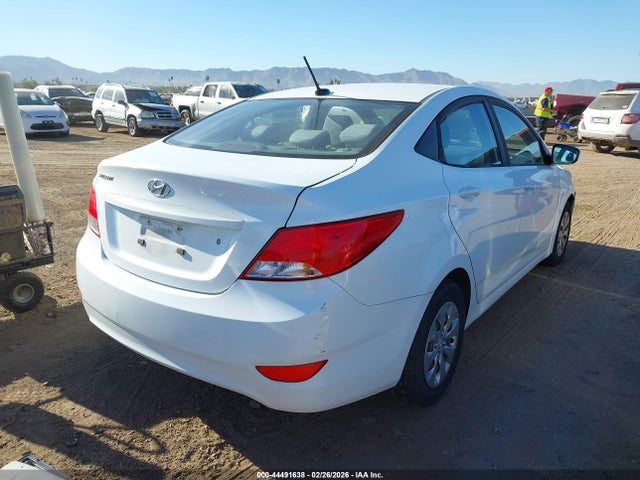 Hyundai ACCENT SE 2017 KMHCT4AE9HU193402 Image 4