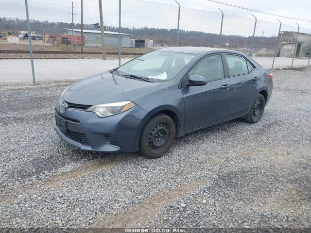 Toyota COROLLA LE 2015 5YFBURHE9FP250434 Image 2