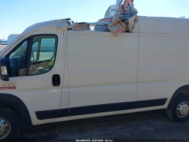 44491676 :رقم المزاد ، 3C6MRVJG5ME558110 vin ، 2021 Ram Promaster 3500 Cargo Van High Roof 159 Wb Ext مزاد بيع