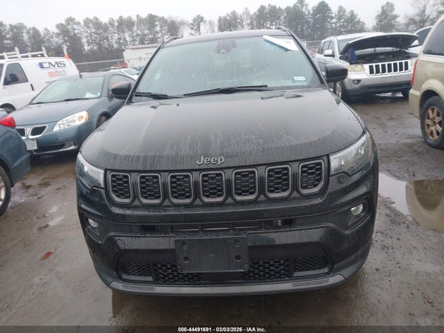 Jeep Compass Latitude 4x4 2025 3C4NJDBN0ST605953 Image 12