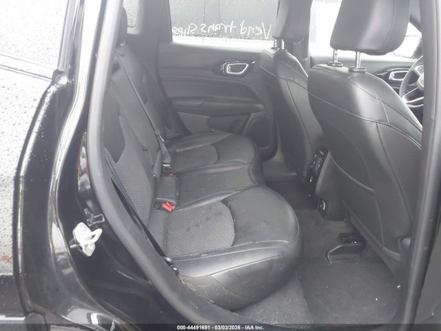 Jeep Compass Latitude 4x4 2025 3C4NJDBN0ST605953 Image 8