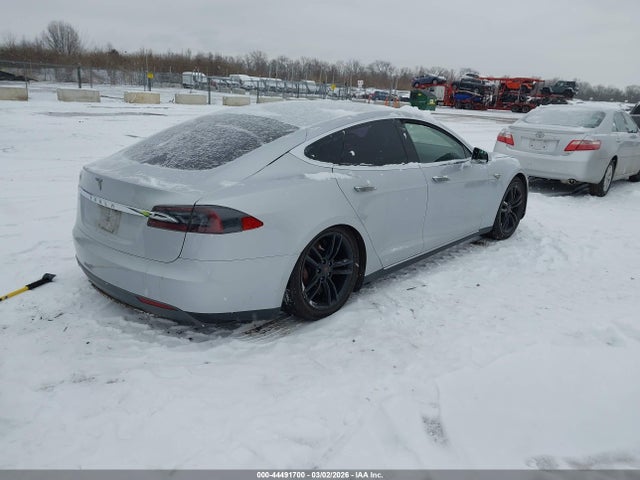 2013 TESLA MODEL S 5YJSA1CN2DFP07000 Photo 3