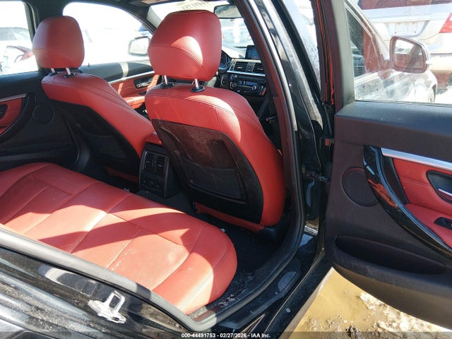 44491753 :رقم المزاد ، WBA8E3C59GK501140 vin ، 2016 Bmw 328i Xdrive مزاد بيع