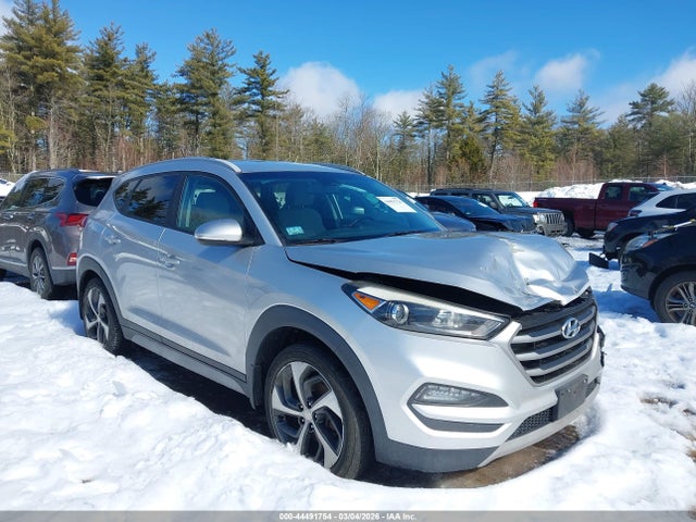 2017 HYUNDAI TUCSON KM8J3CA29HU383787