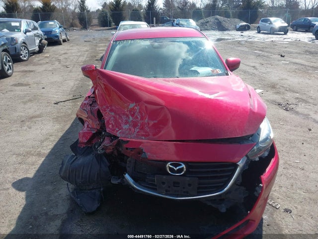 44491760 :رقم المزاد ، 3MZBN1V34JM197043 vin ، 2018 Mazda Mazda3 Touring مزاد بيع