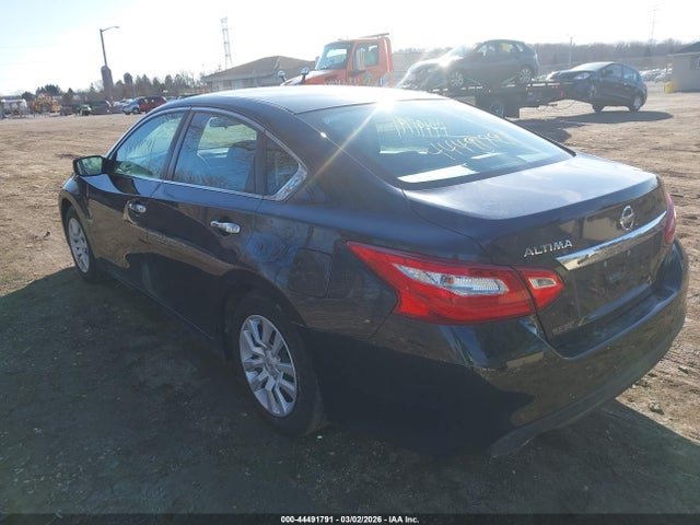 Продаж на аукціоні авто 2017 Nissan Altima 2.5 S, vin: 1N4AL3AP4HC284807, номер лоту: 44491791