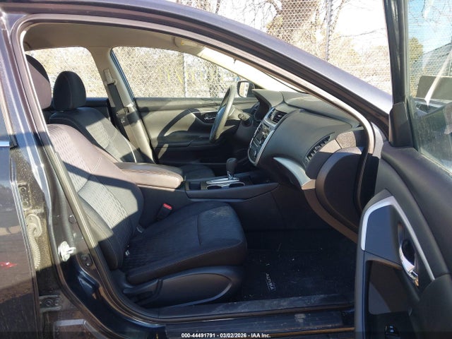 Продаж на аукціоні авто 2017 Nissan Altima 2.5 S, vin: 1N4AL3AP4HC284807, номер лоту: 44491791