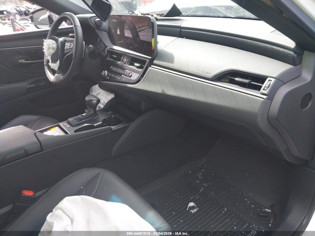 Продажа на аукционе авто 2024 Lexus Es 300h Luxury, vin: 58AEA1C14RU052738, номер лота: 44491818