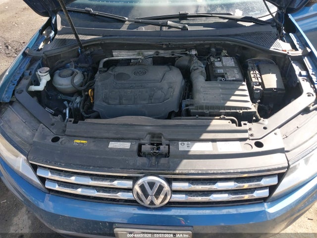 2018 VOLKSWAGEN TIGUAN 3VV3B7AX2JM016227 Photo 9