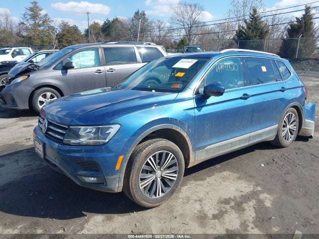 2018 VOLKSWAGEN TIGUAN 3VV3B7AX2JM016227 Photo 1