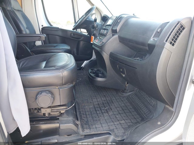 44491822 :رقم المزاد ، 3C6TRVDG6KE541580 vin ، 2019 Ram Promaster 2500 High Roof 159 Wb مزاد بيع