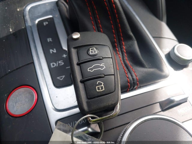 Продаж на аукціоні авто 2018 Audi Rs 3 2.5t, vin: WUABWGFF0J1900617, номер лоту: 44491868