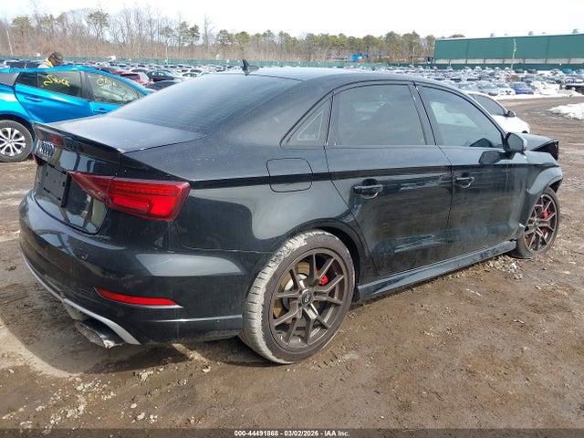 Продаж на аукціоні авто 2018 Audi Rs 3 2.5t, vin: WUABWGFF0J1900617, номер лоту: 44491868