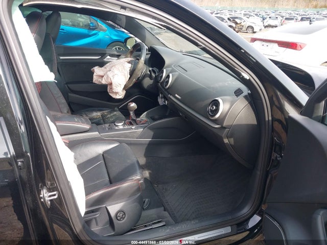 Продаж на аукціоні авто 2018 Audi Rs 3 2.5t, vin: WUABWGFF0J1900617, номер лоту: 44491868