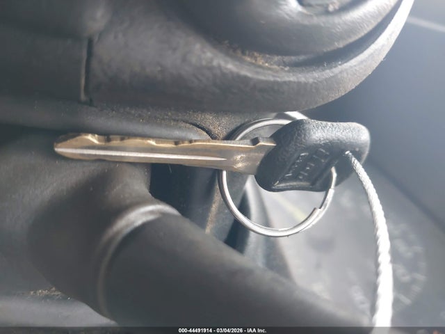 44491914 :رقم المزاد ، 1GTGC23R8XF009225 vin ، 1999 Gmc Sierra 2500 Sl مزاد بيع