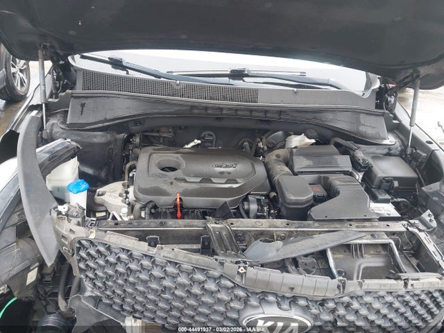 Продажа на аукционе авто 2018 Kia Sorento 2.4l L, vin: 5XYPG4A30JG411744, номер лота: 44491937
