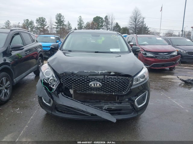 Продажа на аукционе авто 2018 Kia Sorento 2.4l L, vin: 5XYPG4A30JG411744, номер лота: 44491937