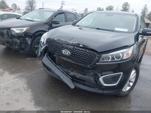 Продажа на аукционе авто 2018 Kia Sorento 2.4l L, vin: 5XYPG4A30JG411744, номер лота: 44491937