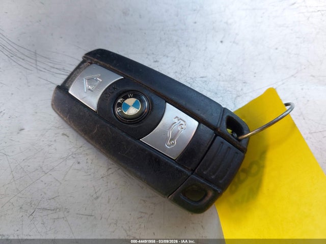 Продажа на аукционе авто 2008 Bmw 328i, vin: WBAVA33548KX88452, номер лота: 44491958