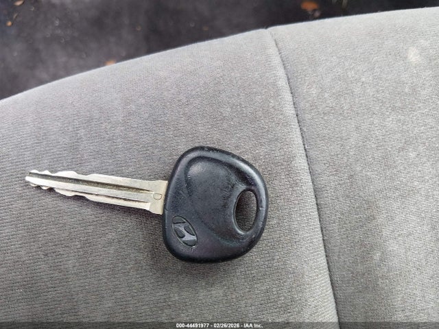 2010 HYUNDAI ELANTRA KMHDU4AD7AU877072 Photo 10