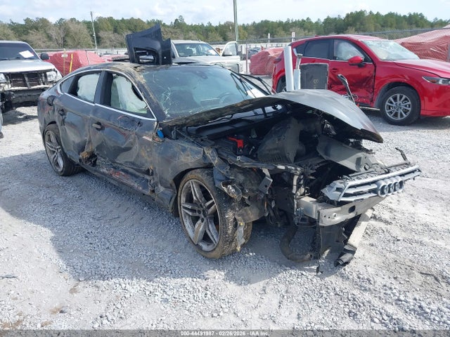 2019 AUDI A5 WAUENCF54KA018877