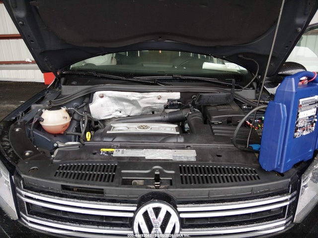 2017 Volkswagen Tiguan 2.0t/2.0t S მანქანა იყიდება აუქციონზე, vin: WVGBV7AX9HK041480, აუქციონის ნომერი: 44492043