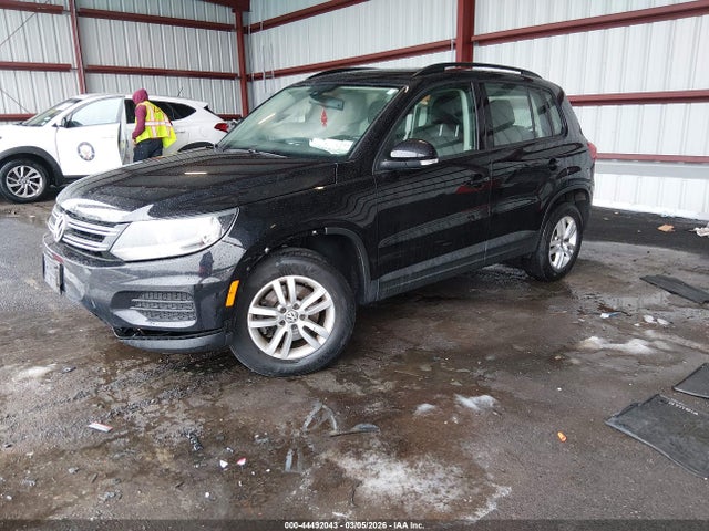 2017 Volkswagen Tiguan 2.0t/2.0t S მანქანა იყიდება აუქციონზე, vin: WVGBV7AX9HK041480, აუქციონის ნომერი: 44492043