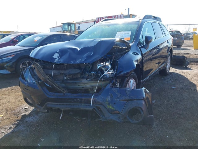 Продаж на аукціоні авто 2018 Subaru Outback 2.5i Premium, vin: 4S4BSADC1J3297059, номер лоту: 44492059